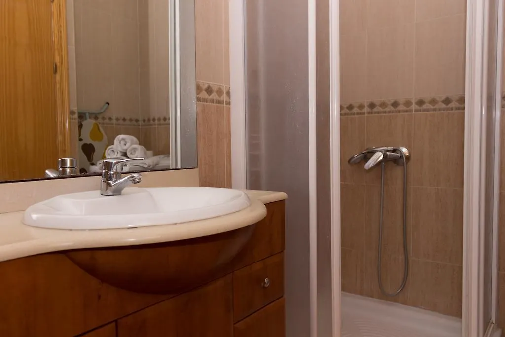 Apartamentos Mediterraneo Front Marbella
